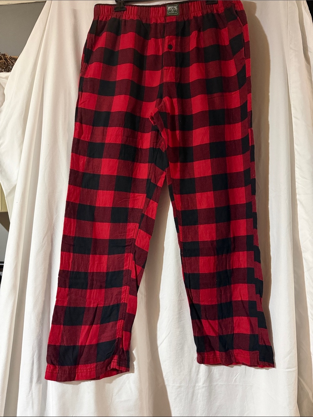 American Eagle Outfitters Red and Black Plaid Hybrid Sleep pants